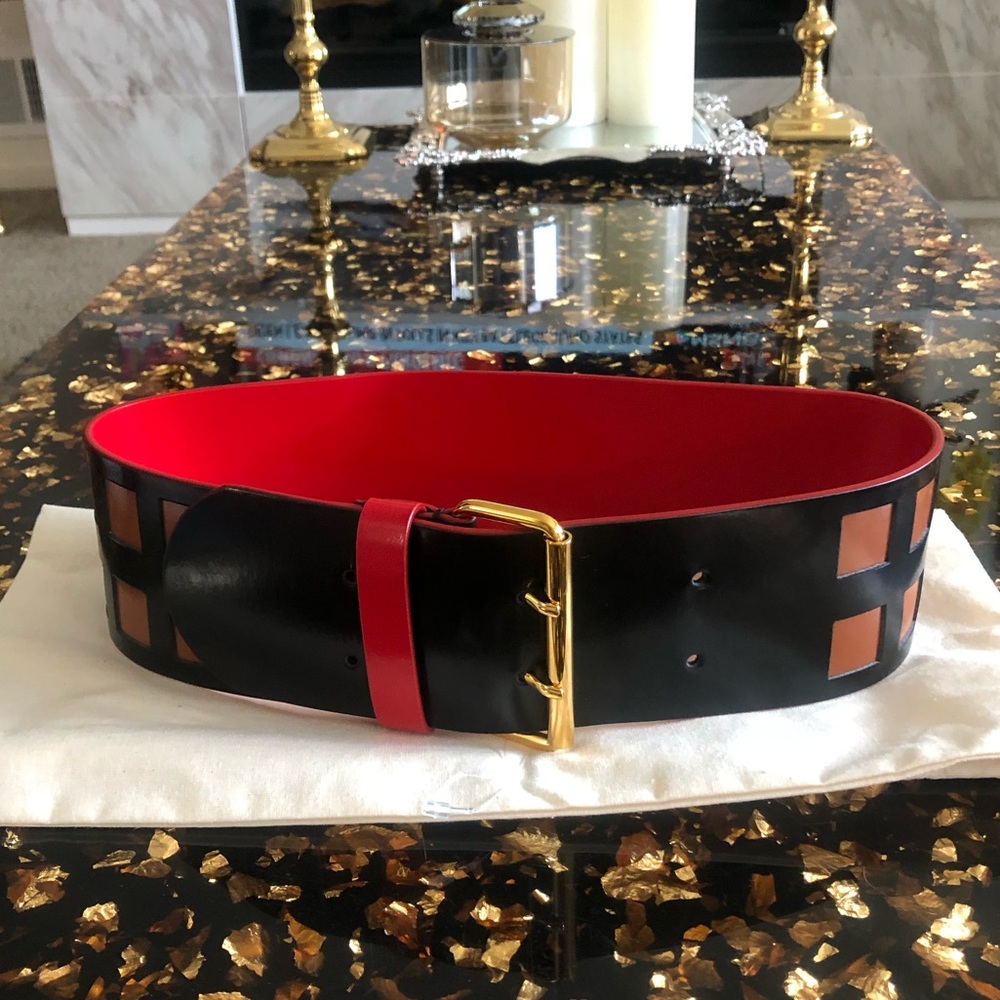 Brand new Marni Black/Brown/Red Leather belt Small